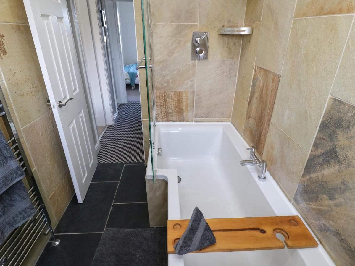 Olive Tree Cottage Holmfirth Esterno foto
